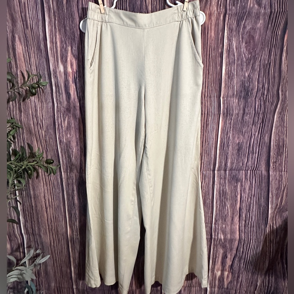 Happily Grey Cream Pants